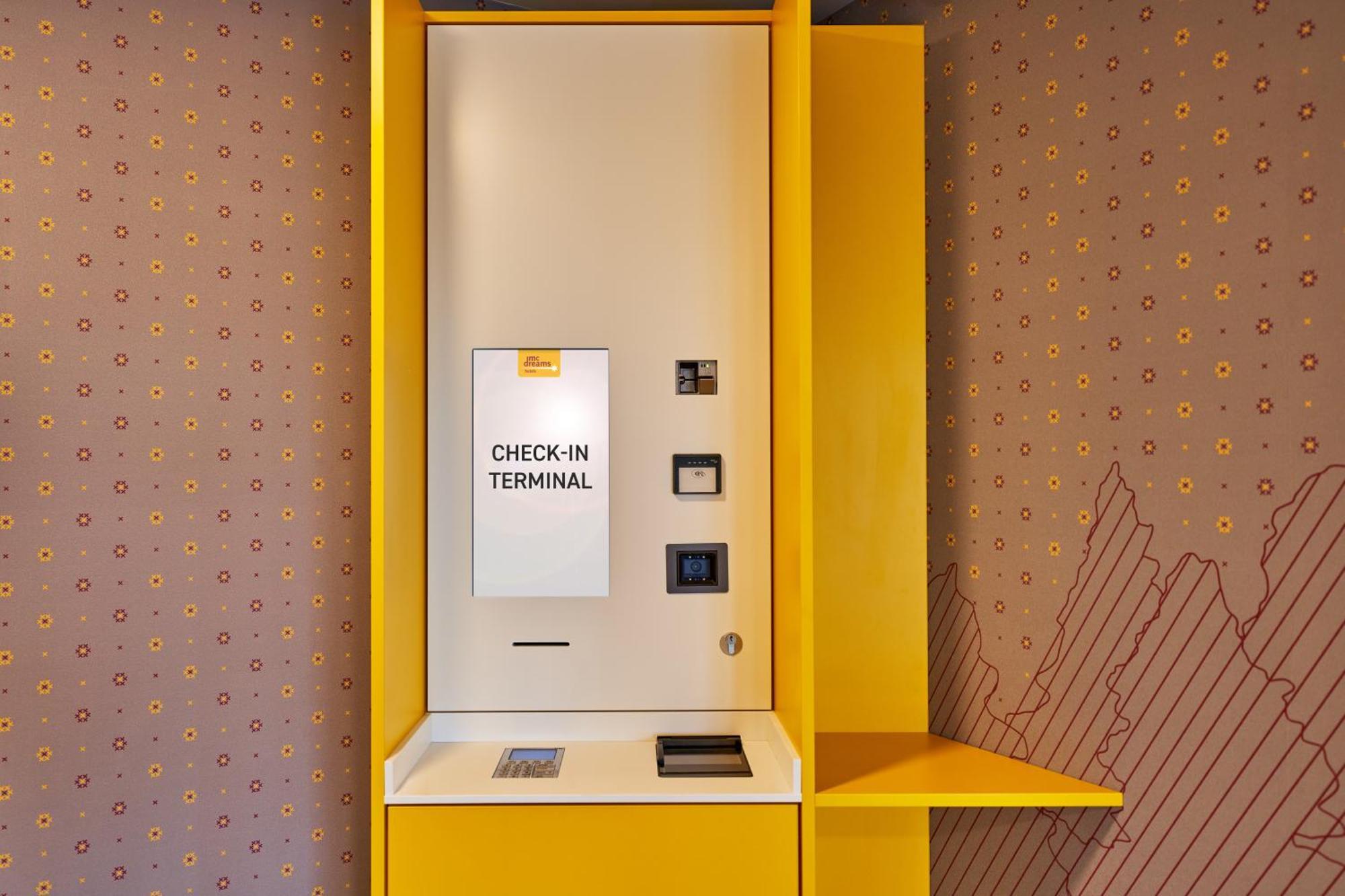 Mcdreams Hotel Moenchengladbach Экстерьер фото