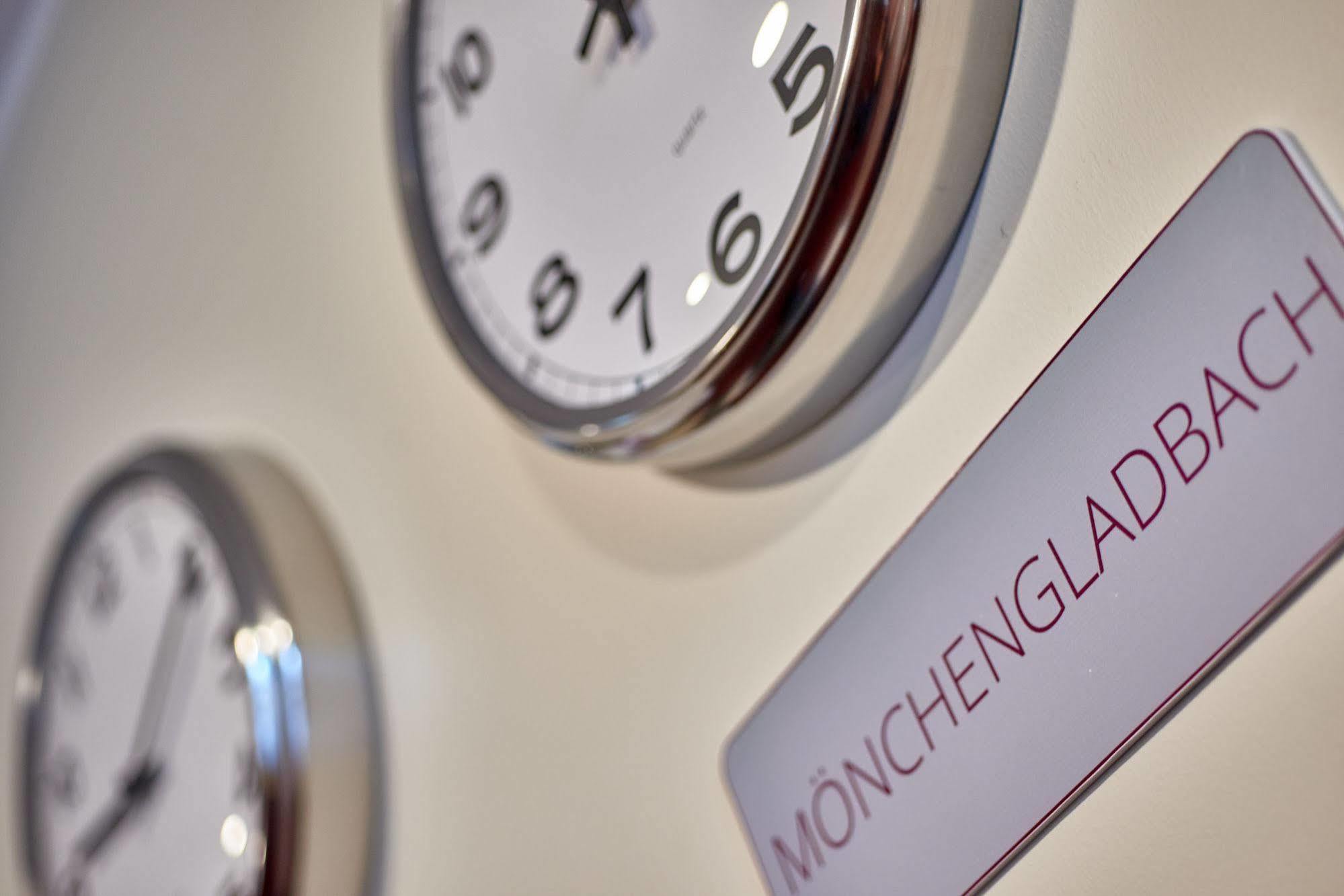Mcdreams Hotel Moenchengladbach Экстерьер фото